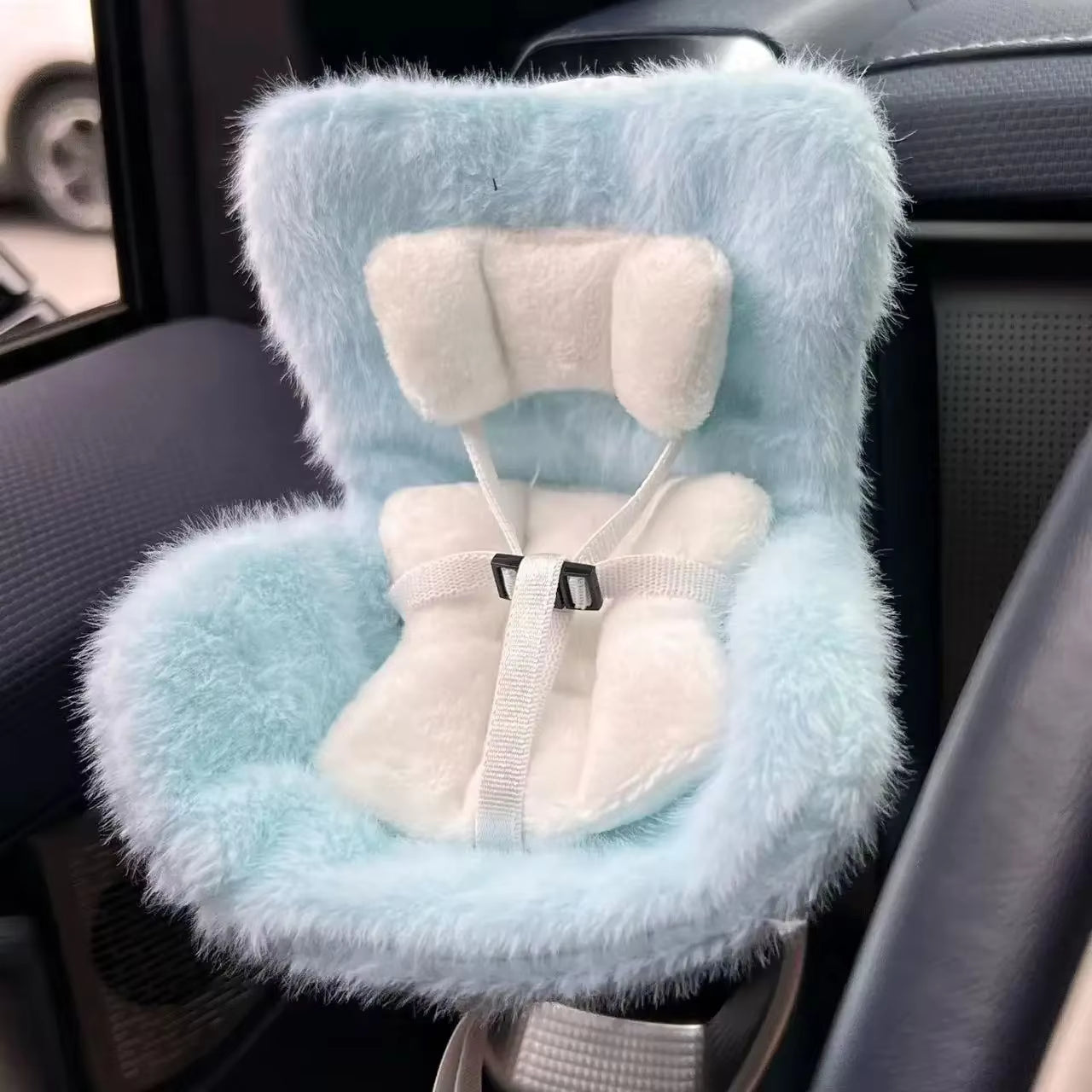 New 15-17Cm Doll Seat Labubu Doll Safety Seat Cute Doll Air Outlet Aromatherapy Decoration High-Grade Car Interior Decoration